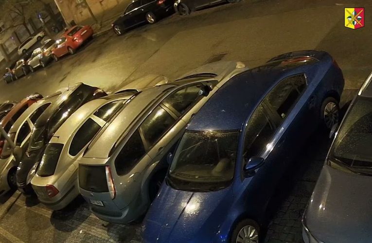 Přepadení ženy v autě