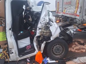 Řidič náraz nepřežil