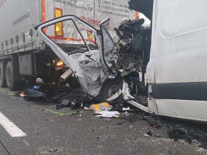 Řidič náraz nepřežil